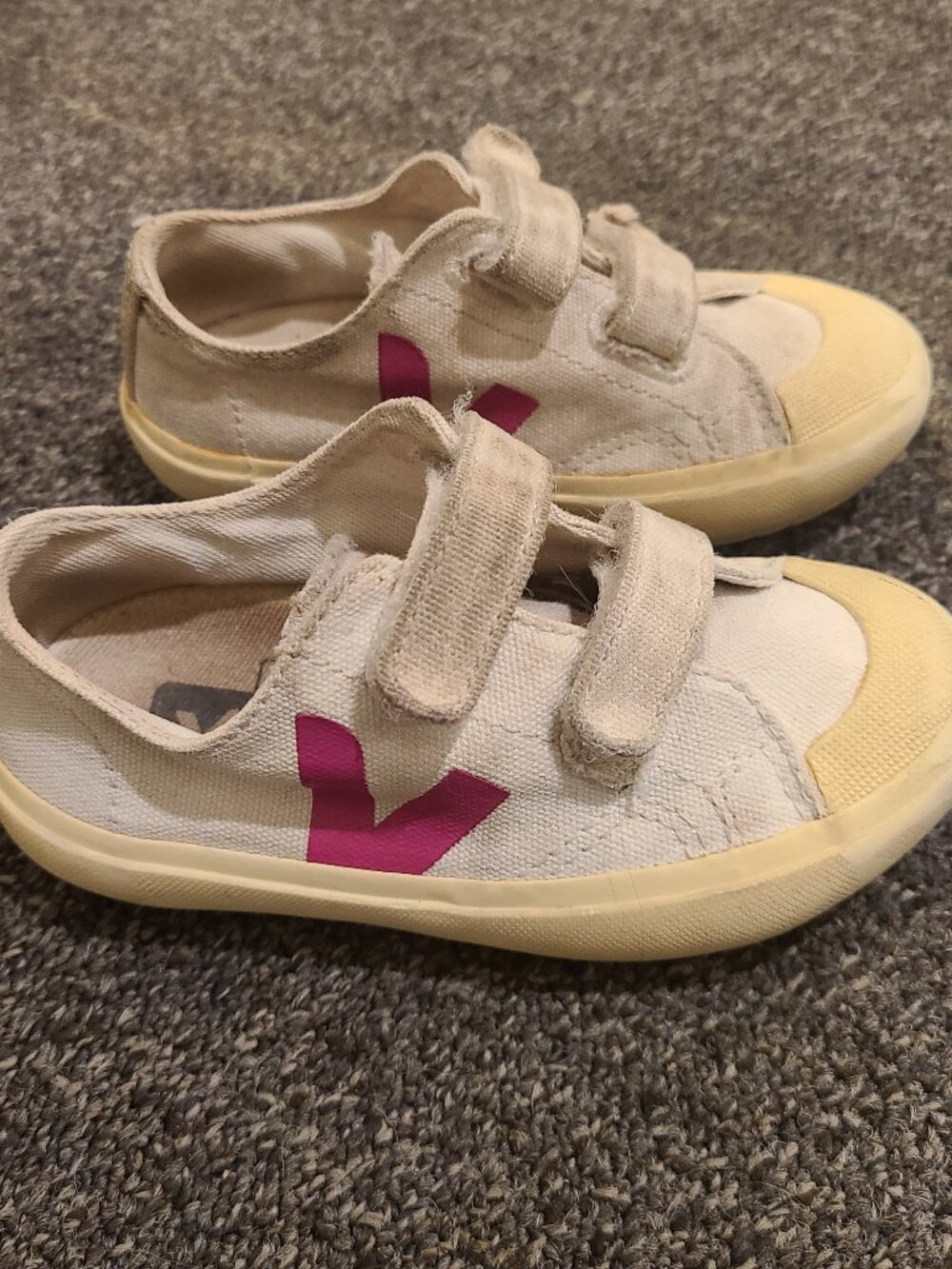 VEJA OLLIE CANVAS WHITE LOTUS